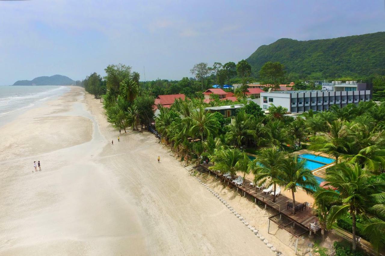 Chaolao Cabana Resort Pantai Chao Lao Bagian luar foto